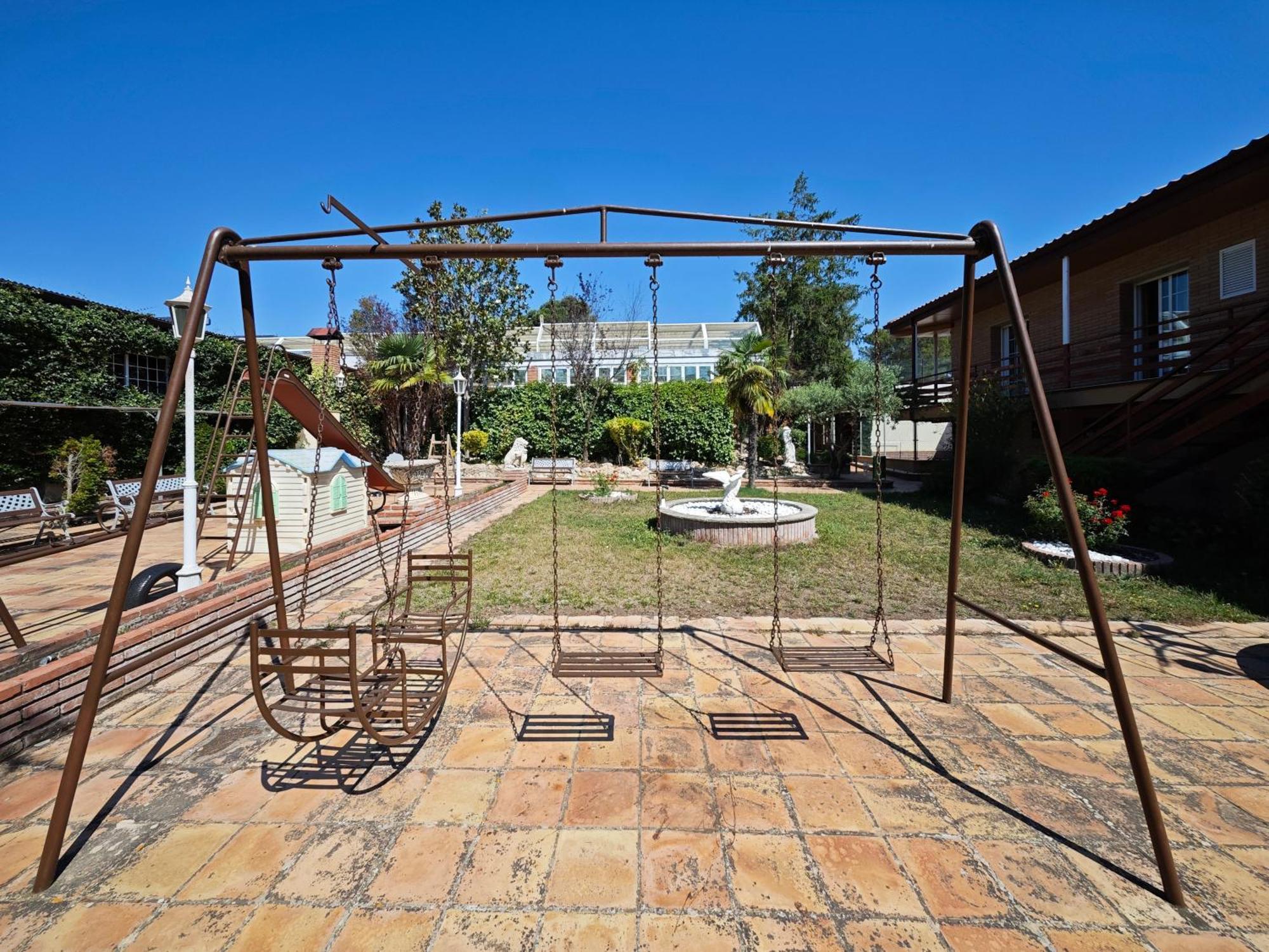Espacio De Paz, Ideal Para Familias Villa Amalia La Llacuna Exterior photo